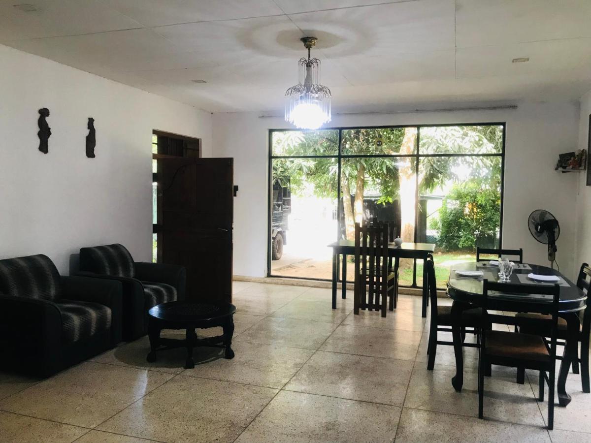 Leisure House Safari Διαμέρισμα Udawalawe Εξωτερικό φωτογραφία